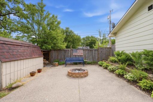 357 6th Street N, Bayport, MN 55003