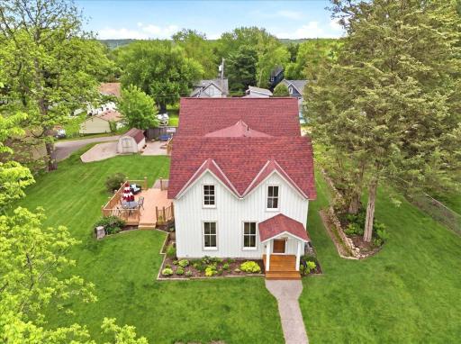 357 6th Street N, Bayport, MN 55003