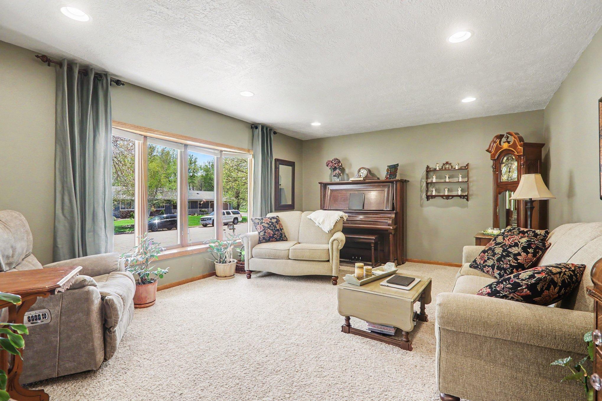 Large bay window in liviing room
