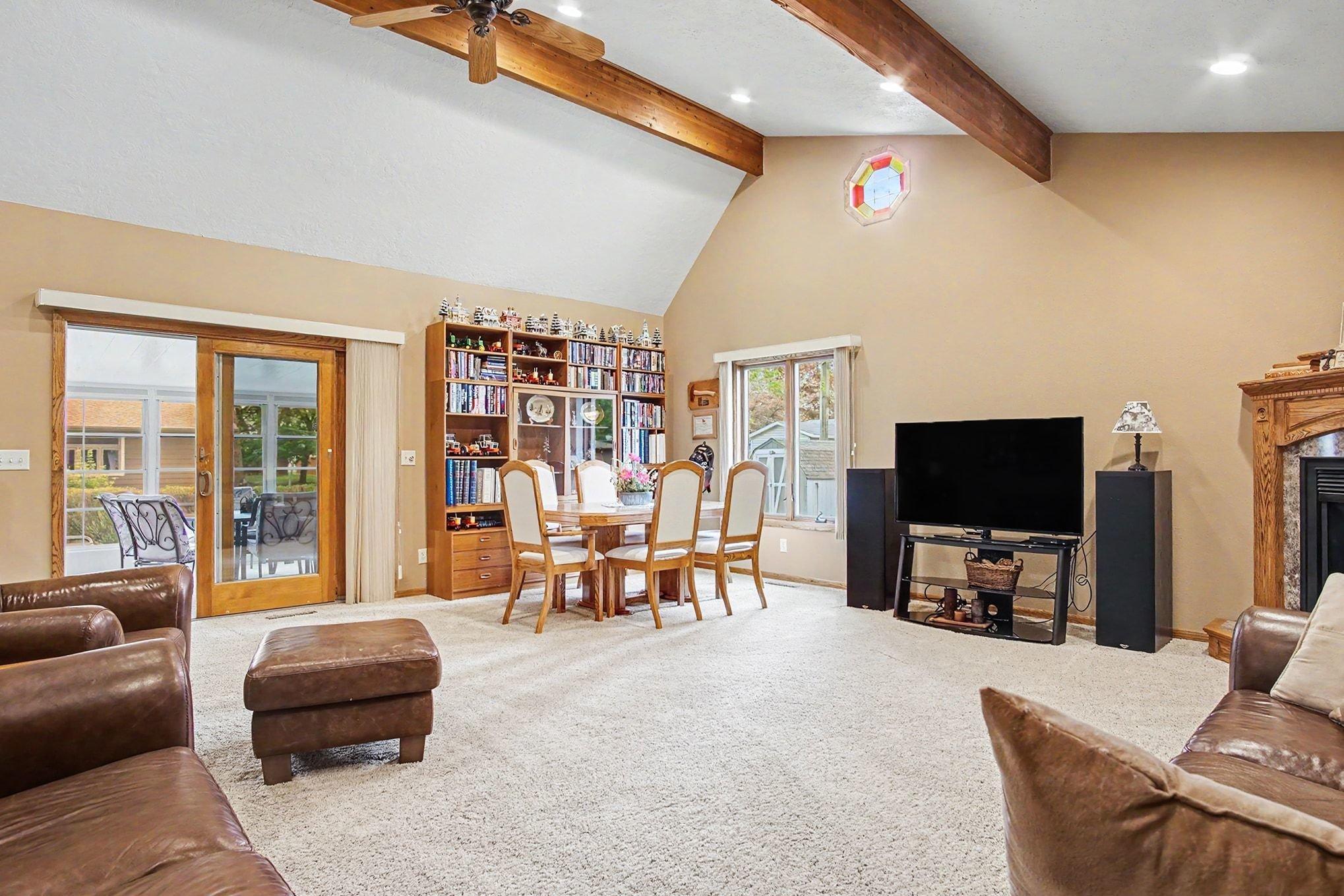 Vaulted ceiling