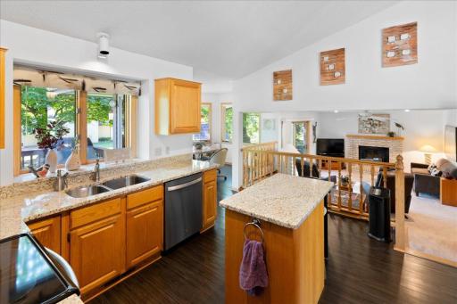 1217 Emerson Court, Burnsville, MN 55337