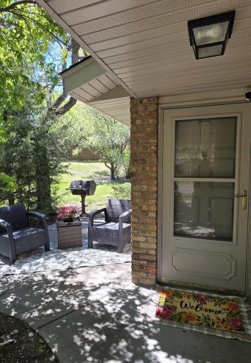 9701 Cimarron Trail, Hopkins, MN 55305