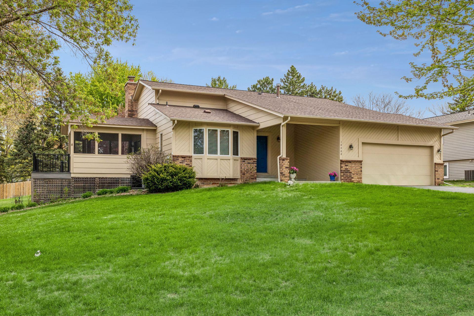 14400 38th Avenue North - Front view of Home