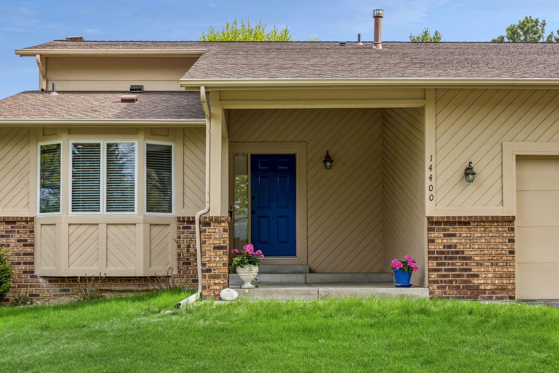 14400 38th Avenue North -protected Entrance Porch