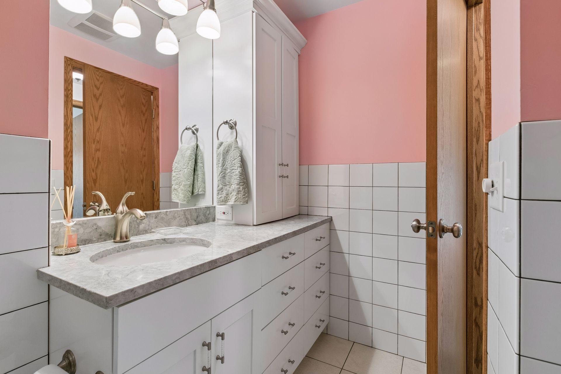 another view of LL Bath between the Family Room and LL Bed Room