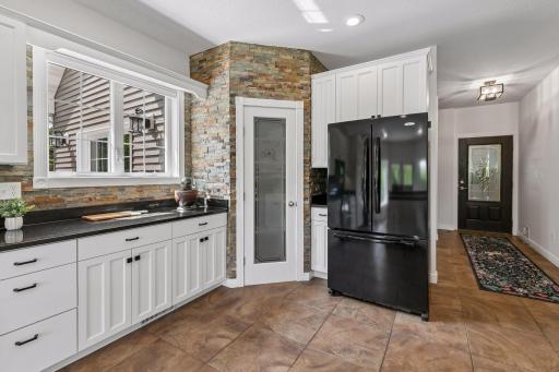 22925 Greenland Lane, Elysian, MN 56028