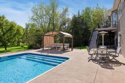 22925 Greenland Lane, Elysian, MN 56028
