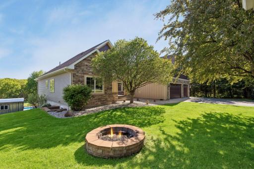 22925 Greenland Lane, Elysian, MN 56028