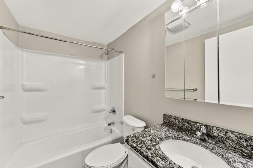 1923 Viking Drive NW, 24, Rochester, MN 55901