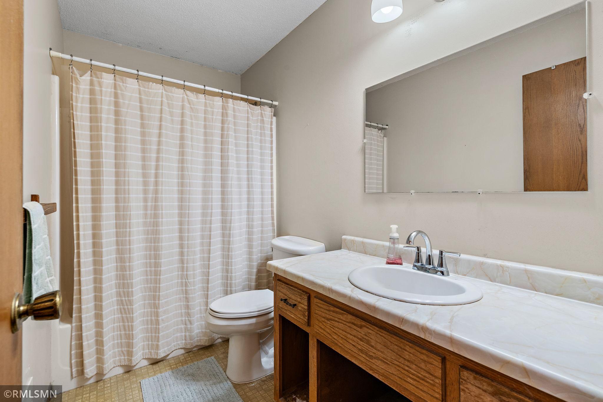 13-web-or-mls-3220-marlin-ave.jpg