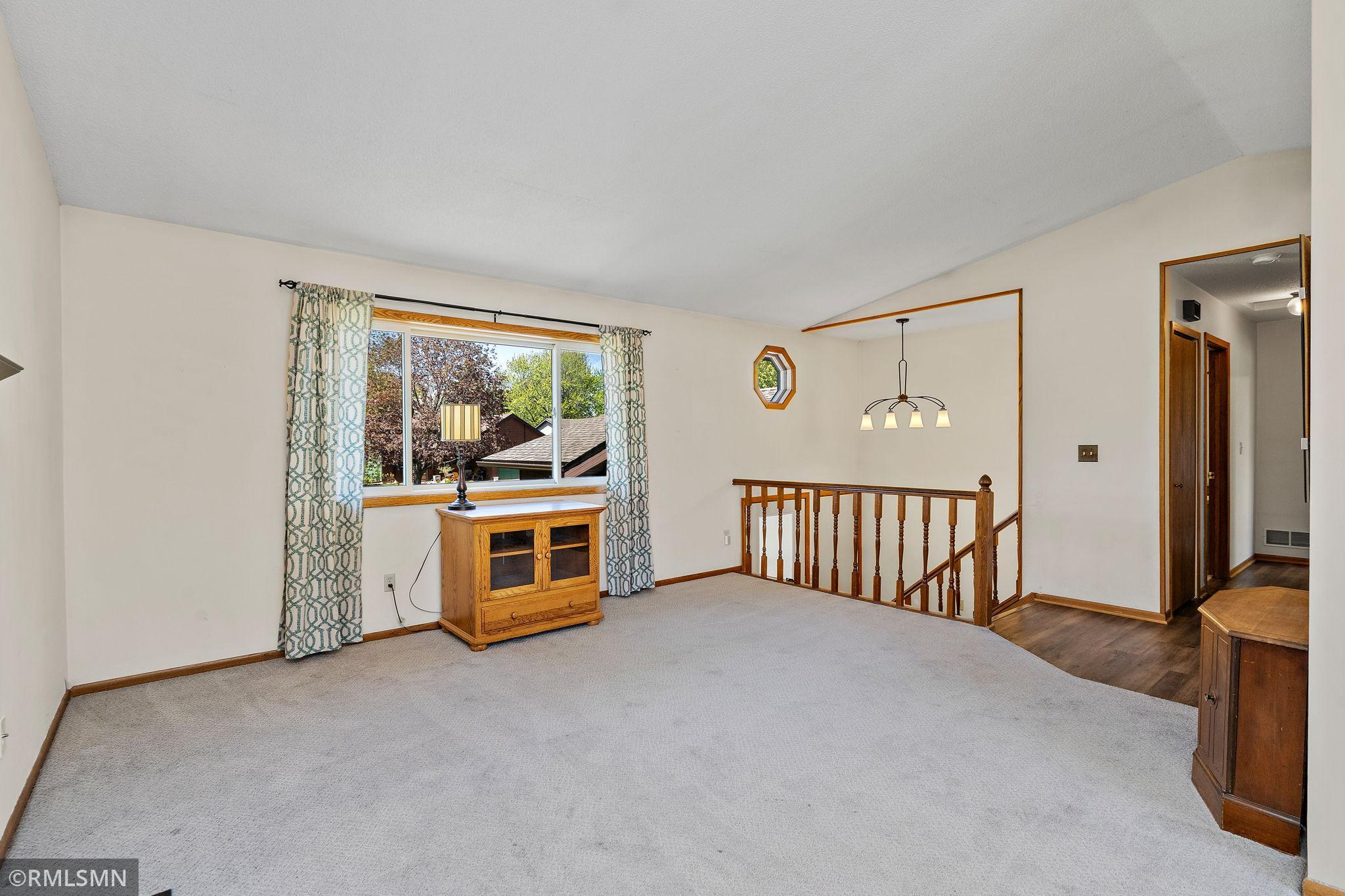 2-web-or-mls-3220-marlin-ave.jpg