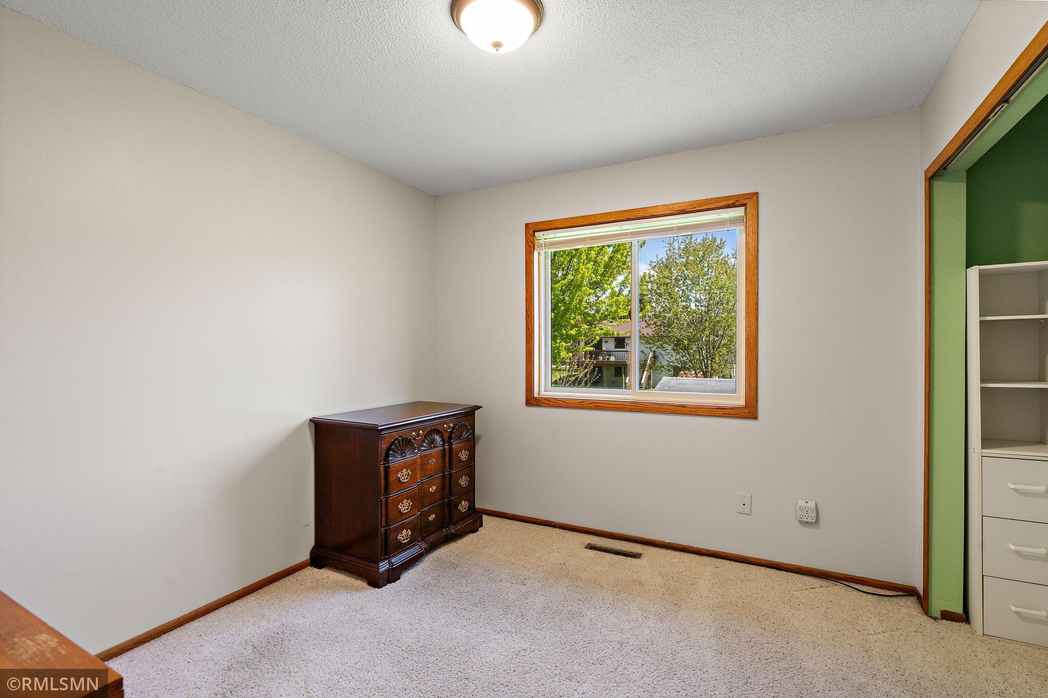 14-web-or-mls-3220-marlin-ave.jpg