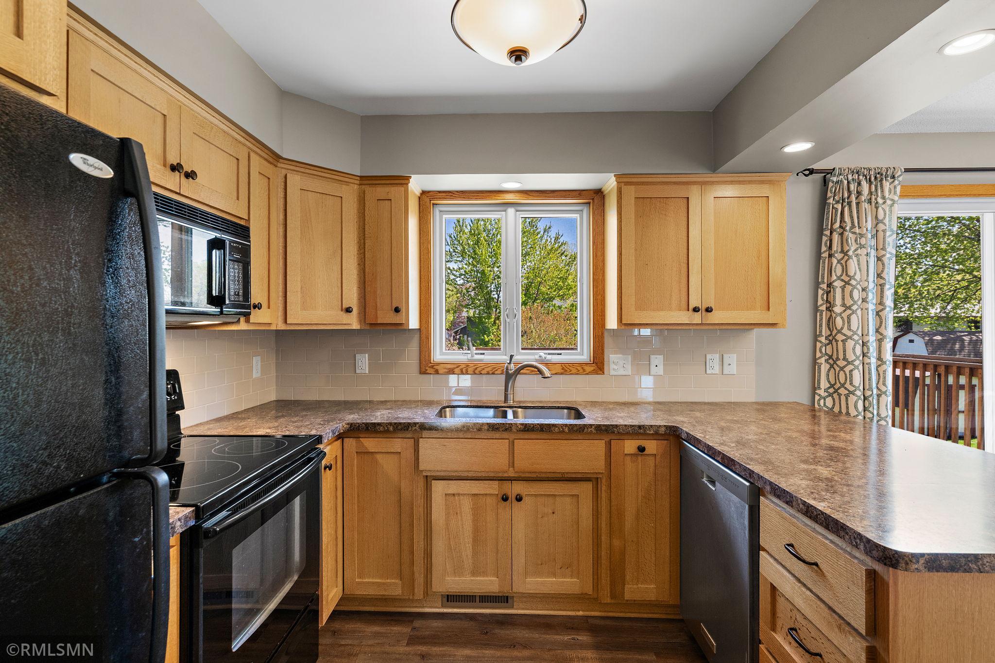 9-web-or-mls-3220-marlin-ave.jpg