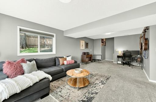 4956 4th Street NW, Rochester, MN 55901