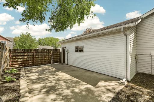 4956 4th Street NW, Rochester, MN 55901