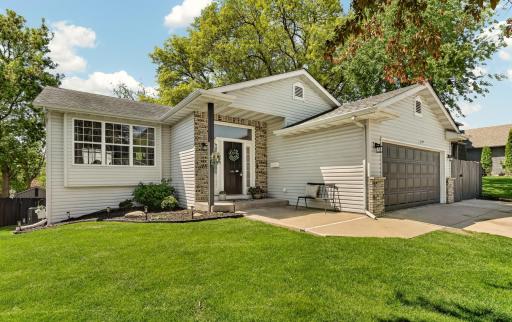 4956 4th Street NW, Rochester, MN 55901