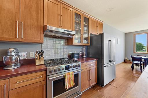 1904 Lake Drive, Northfield, MN 55057