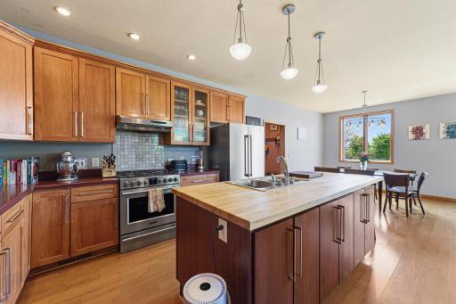 1904 Lake Drive, Northfield, MN 55057
