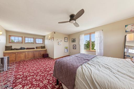 1904 Lake Drive, Northfield, MN 55057