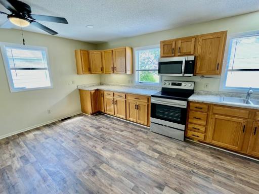 1408 11th Avenue NW, Austin, MN 55912