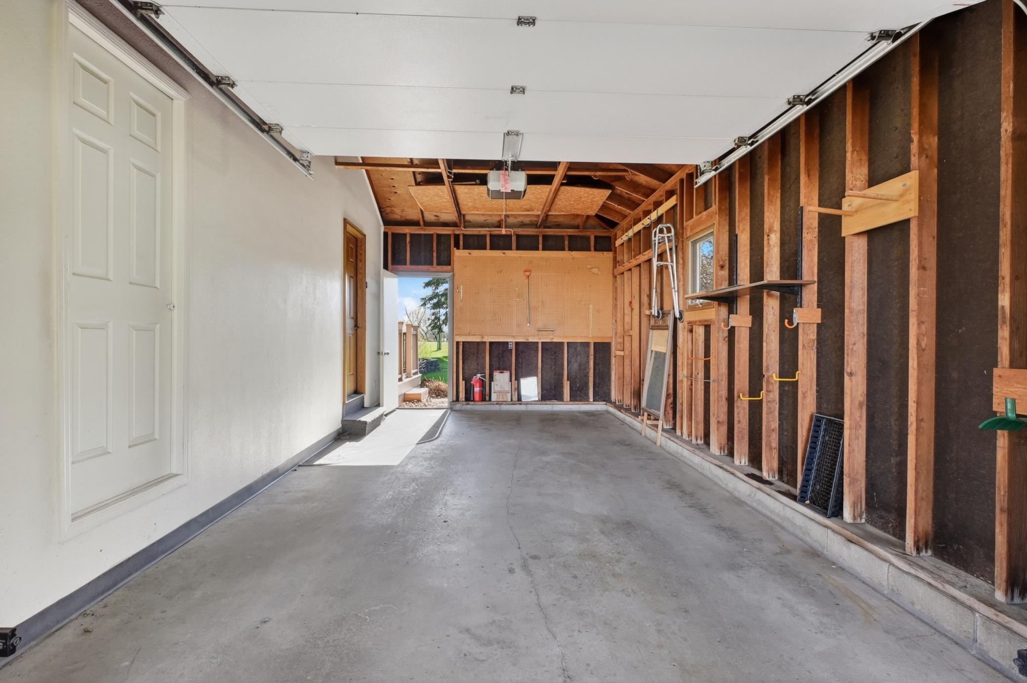 Attached Garage