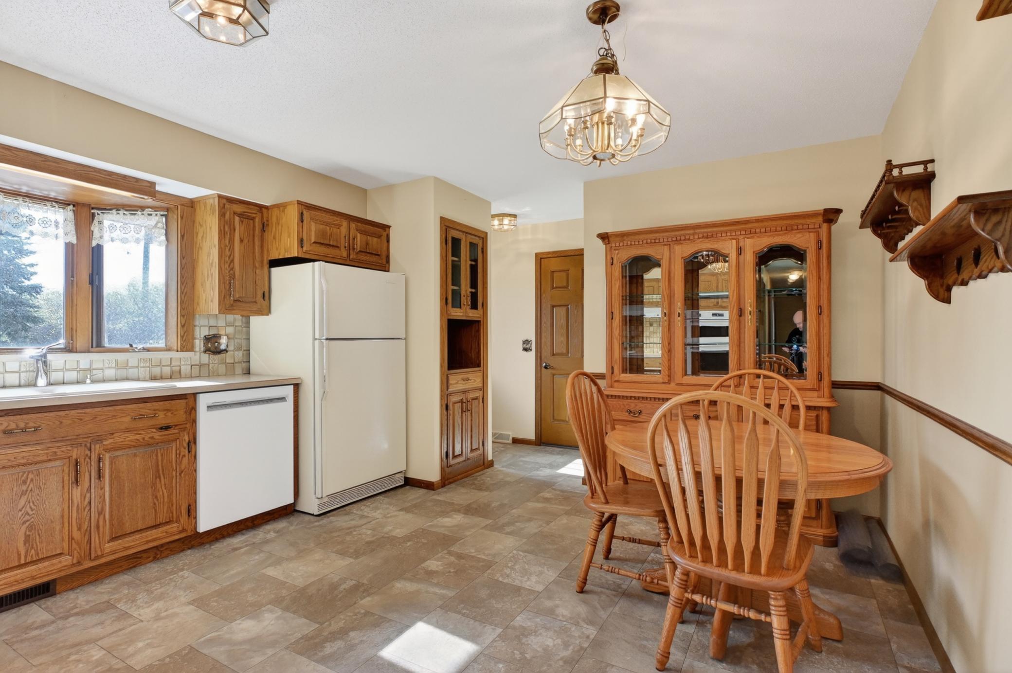 Eat in Kitchen
