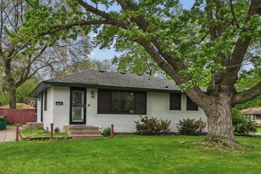 6924 Drew Avenue N, Brooklyn Center, MN 55429
