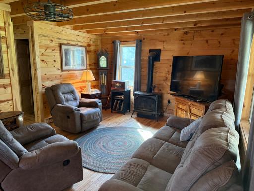 37590 Degerstrom Road, Askov, MN 55704