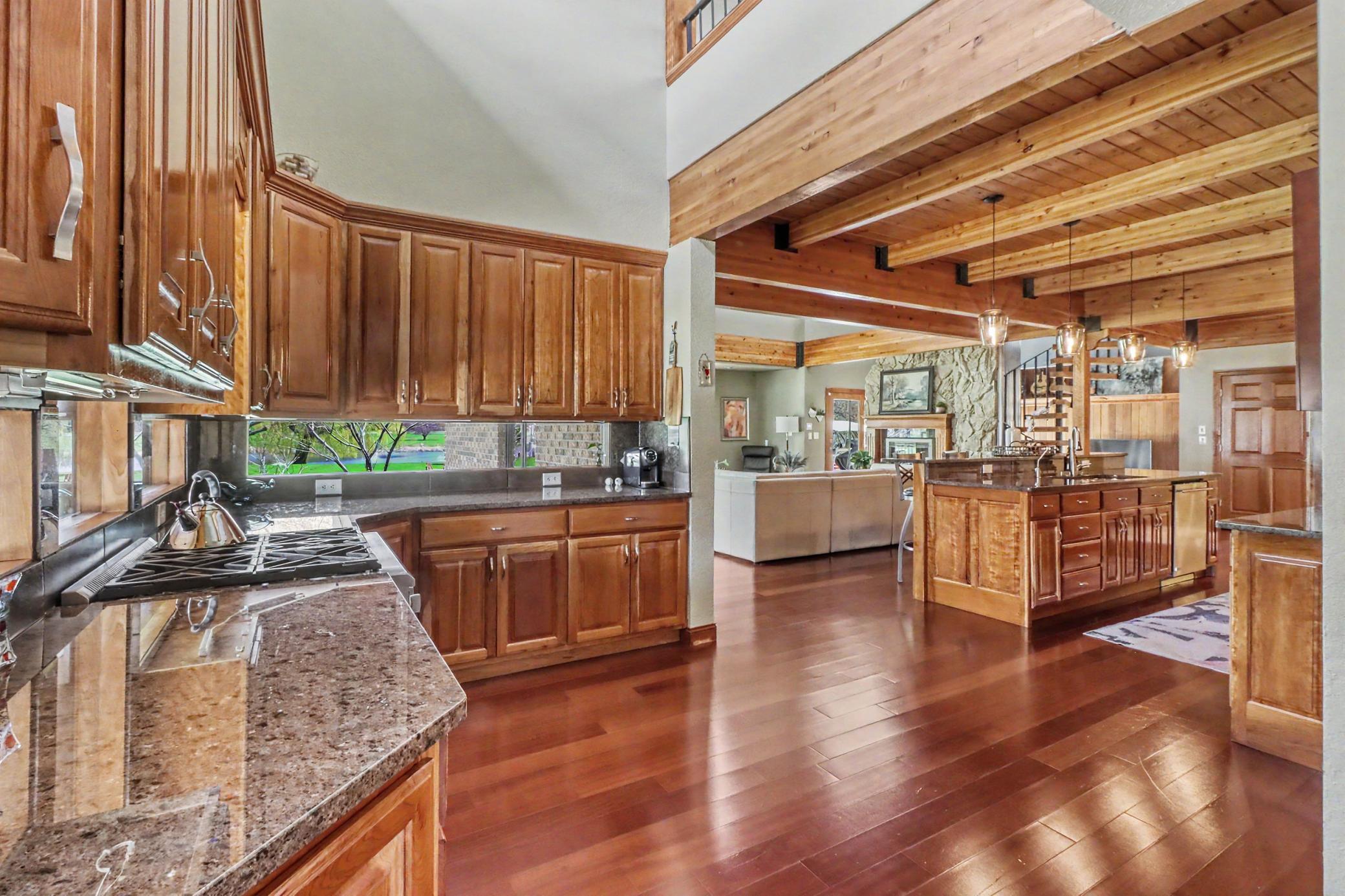4Kitchen1_8-3264.jpeg