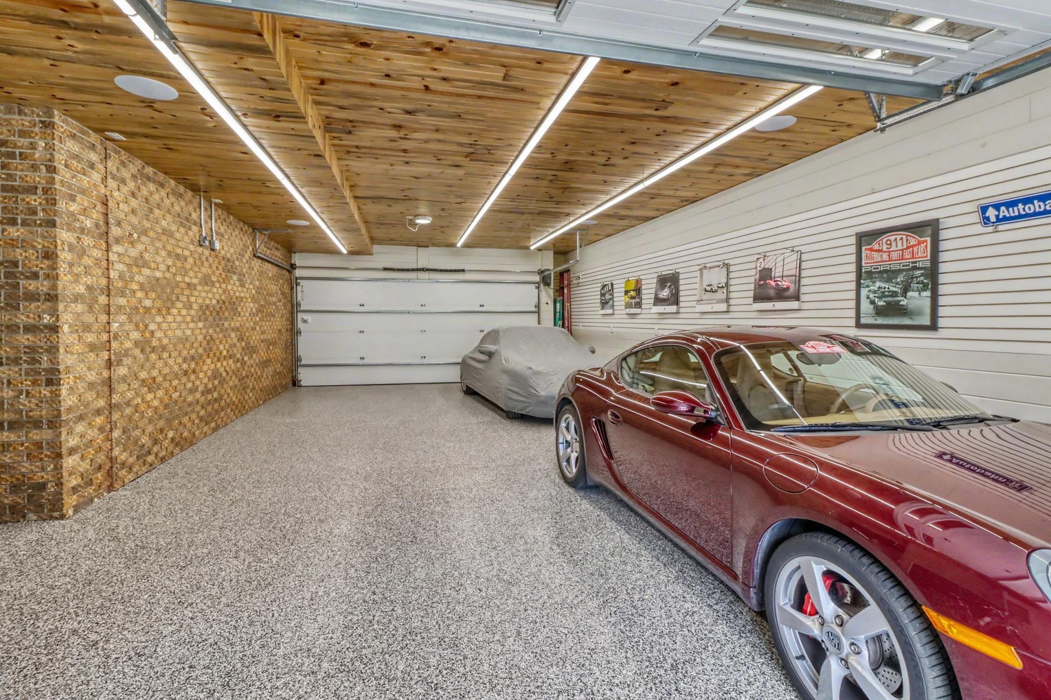 Garage1_2-3264.jpeg