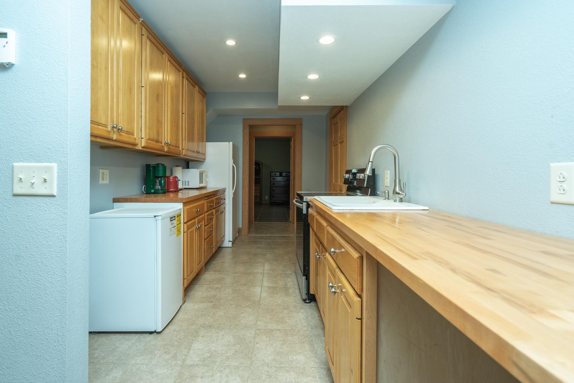 2nd kitchen in lower level