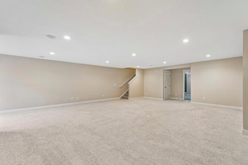 12580 Masters Lane, Lindstrom, MN 55045