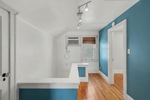 3855 Sheridan Avenue N, Minneapolis, MN 55412
