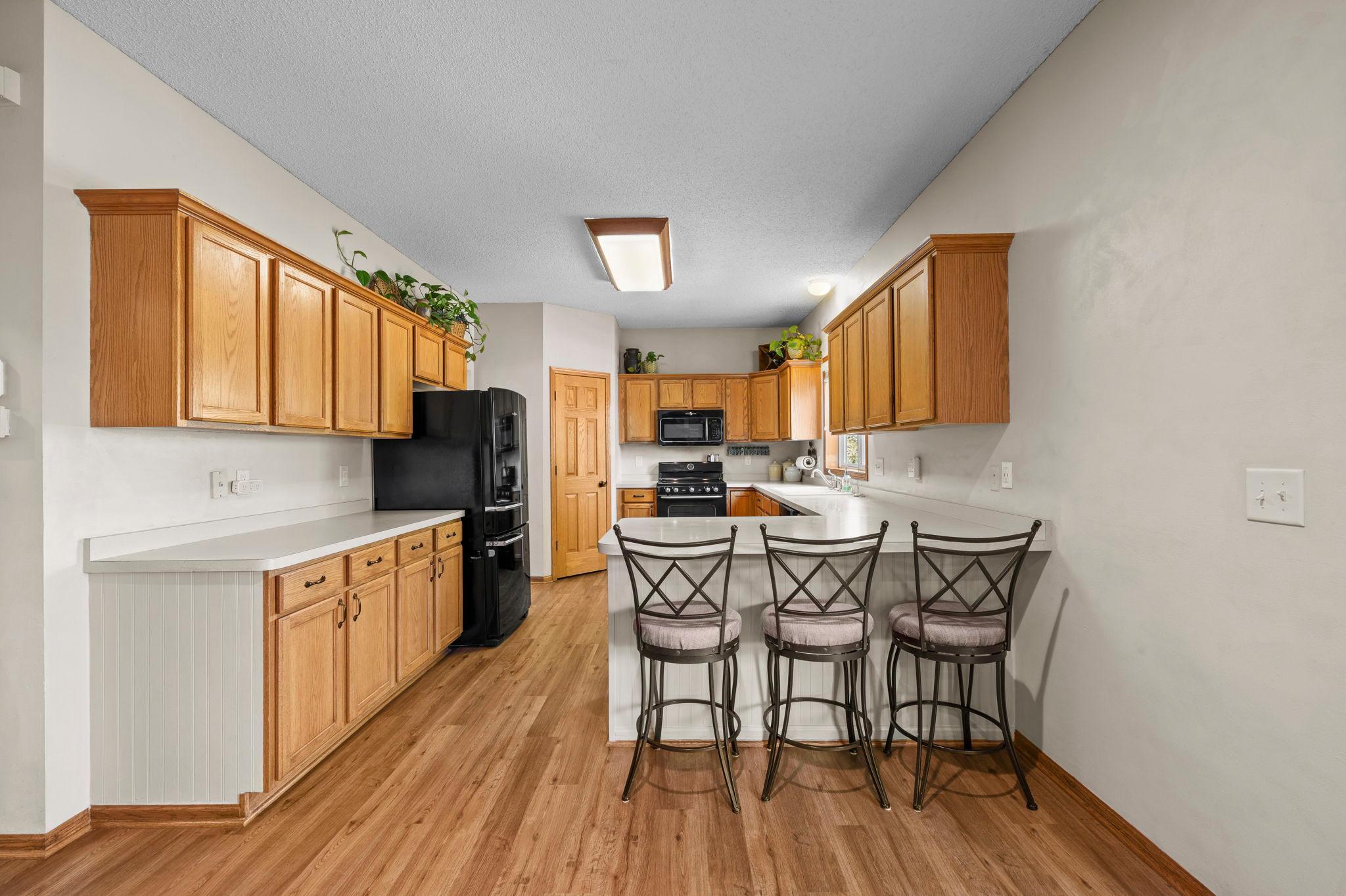 35-web-or-mls-2147 Ponds Ct-65.jpg