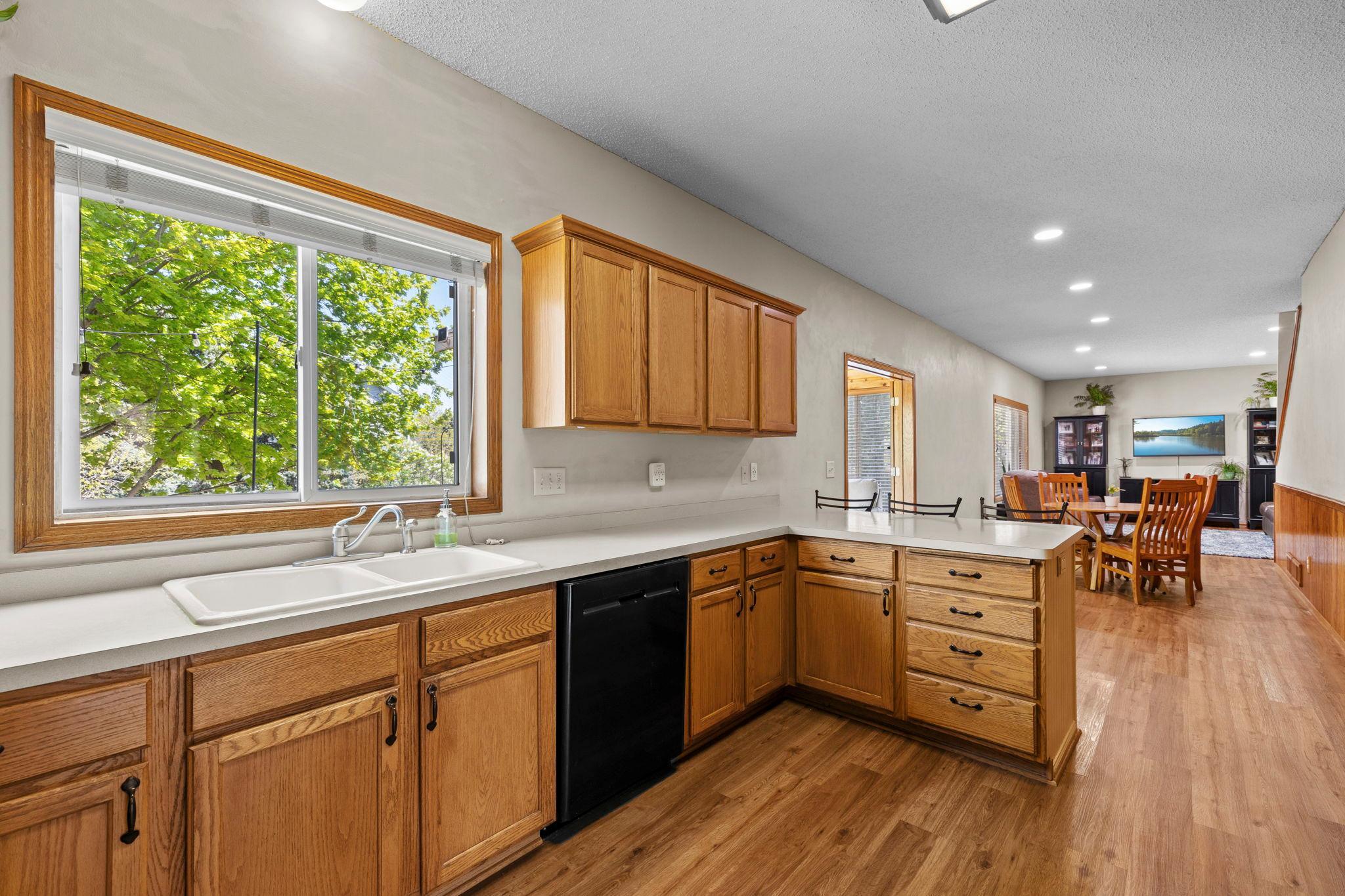 33-web-or-mls-2147 Ponds Ct-55.jpg