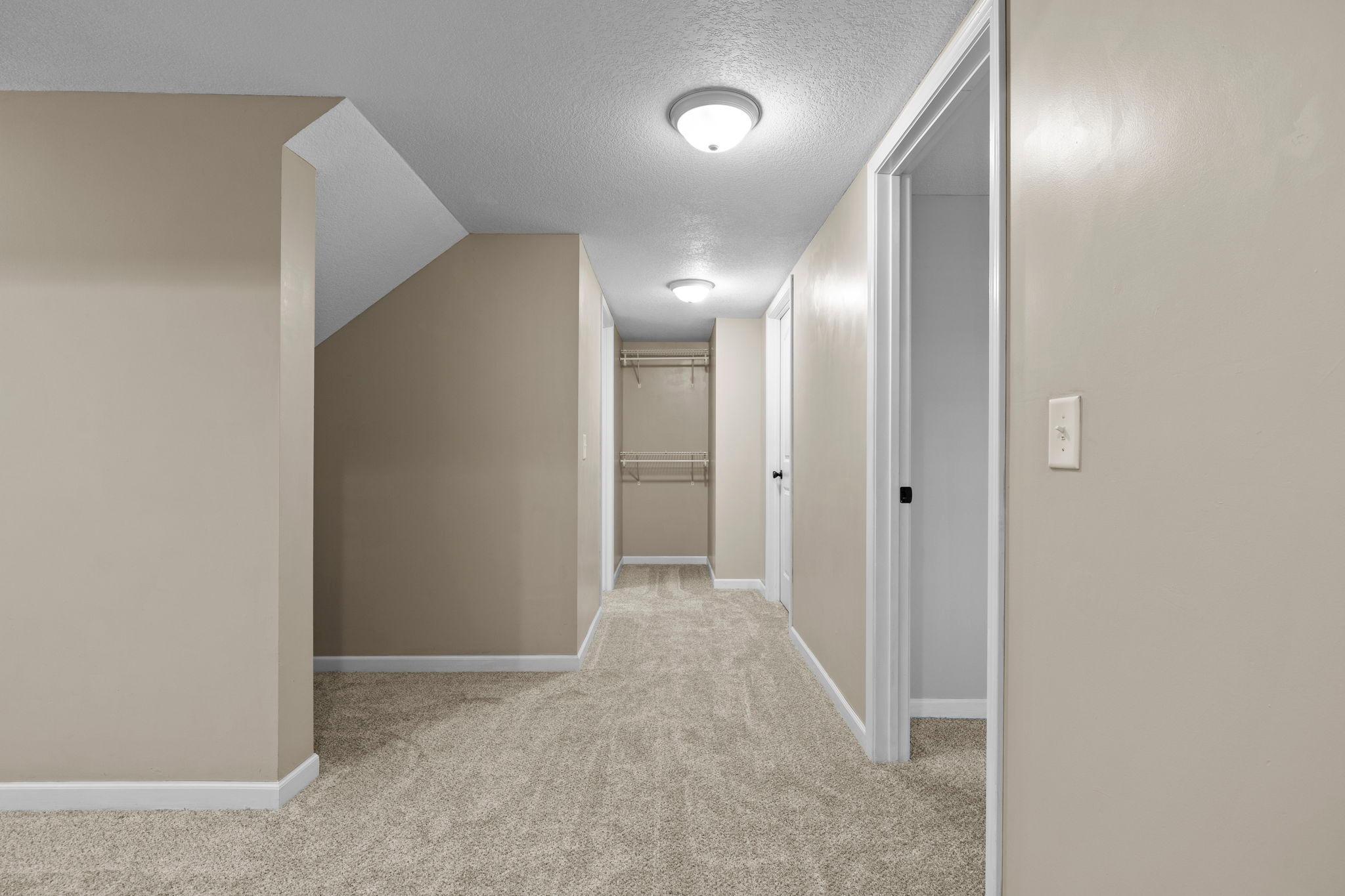 71-web-or-mls-2147 Ponds Ct-200.jpg