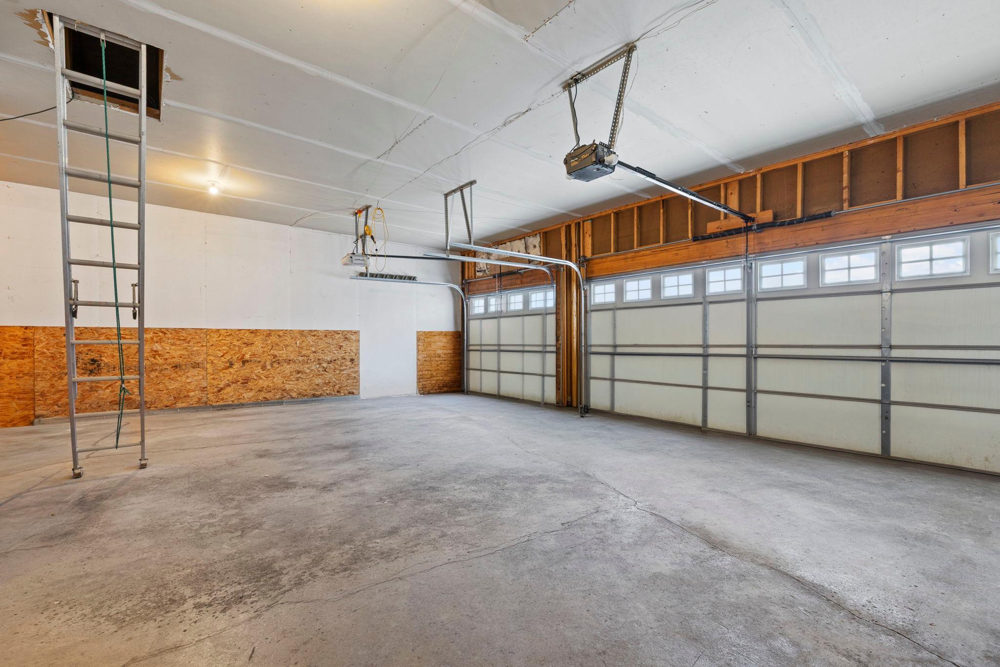 81-web-or-mls-2147 Ponds Ct-90.jpg