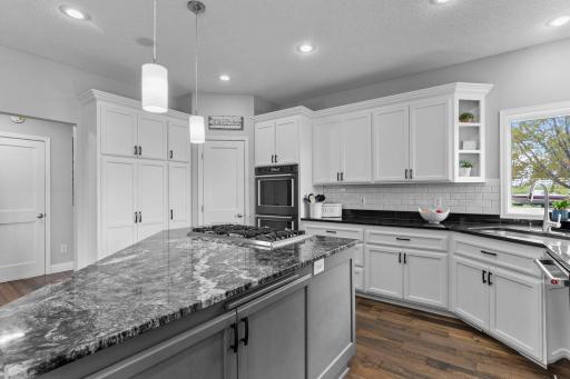 8665 Pioneer Trail, Loretto, MN 55357