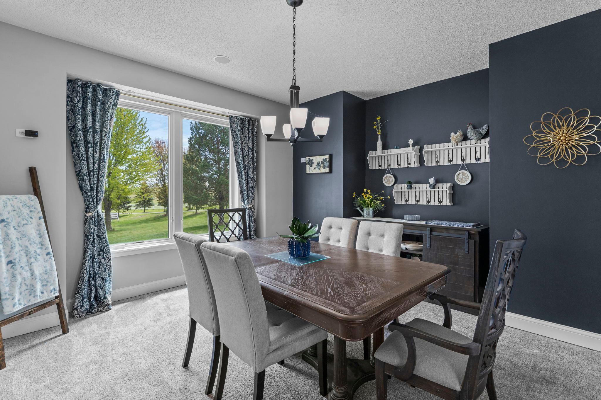 21-web-or-mls-8665 Pioneer Trail-113.jpg