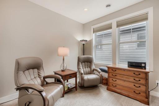 5224 217th Street West - MLS Sized - 008 - 08 Living Room.jpg