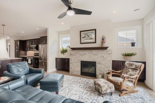 5224 217th Street West - MLS Sized - 007 - 07 Living Room.jpg