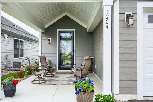 5224 217th Street West - MLS Sized - 004 - 04 Exterior Front.jpg