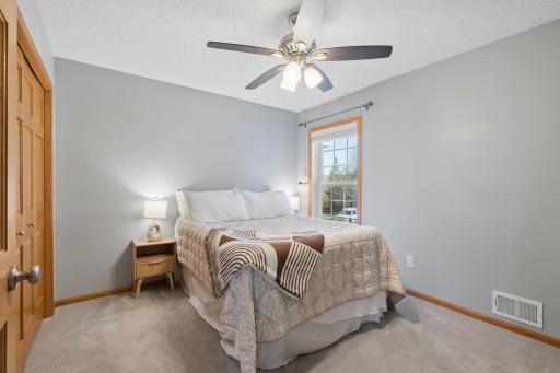 2121 Saint Johns Court, Saint Paul, MN 55129