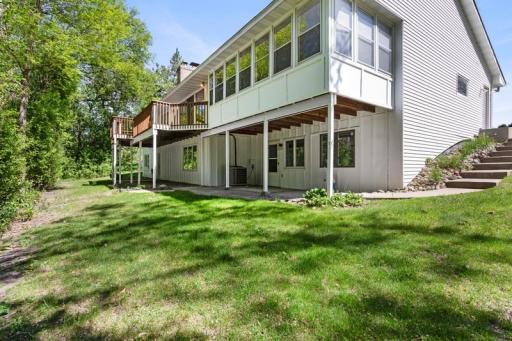 1948 Crown Point Drive, Saint Paul, MN 55118