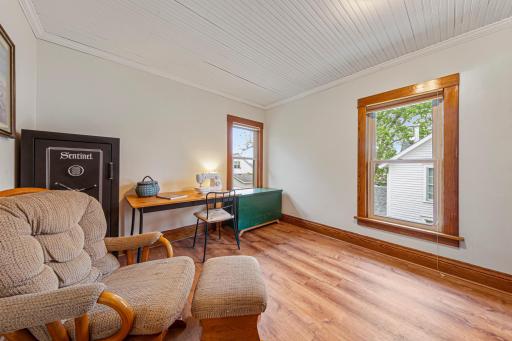 306 3rd Avenue NE, Waseca, MN 56093