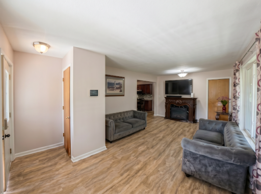 5259 Knox Avenue N, Minneapolis, MN 55430