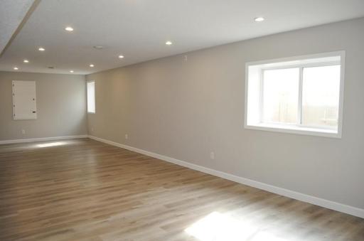 6886 Jewel Avenue S, Cottage Grove, MN 55016