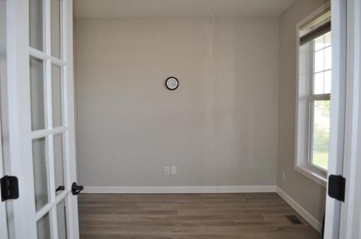 6886 Jewel Avenue S, Cottage Grove, MN 55016