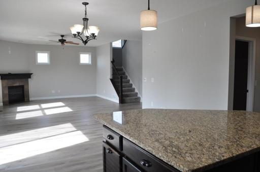 6886 Jewel Avenue S, Cottage Grove, MN 55016