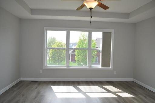 6886 Jewel Avenue S, Cottage Grove, MN 55016